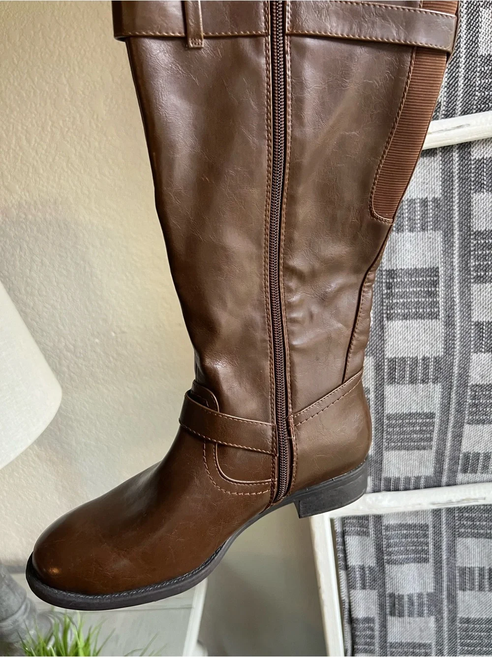 Women’s Tall Riding Boots in Brown 7.5 W